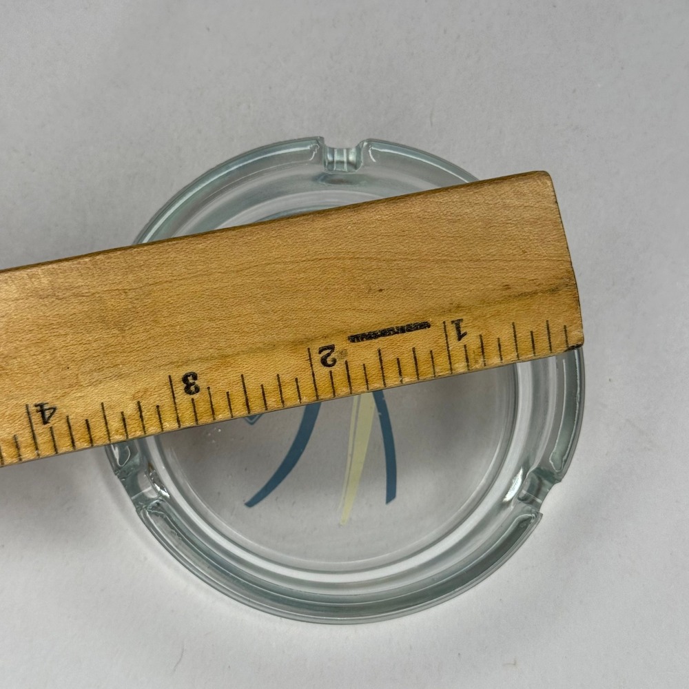 Vintage Quality Inn Hotel Glass Ashtray Clear Round Advertising Tobacciana - Picture 4 of 4